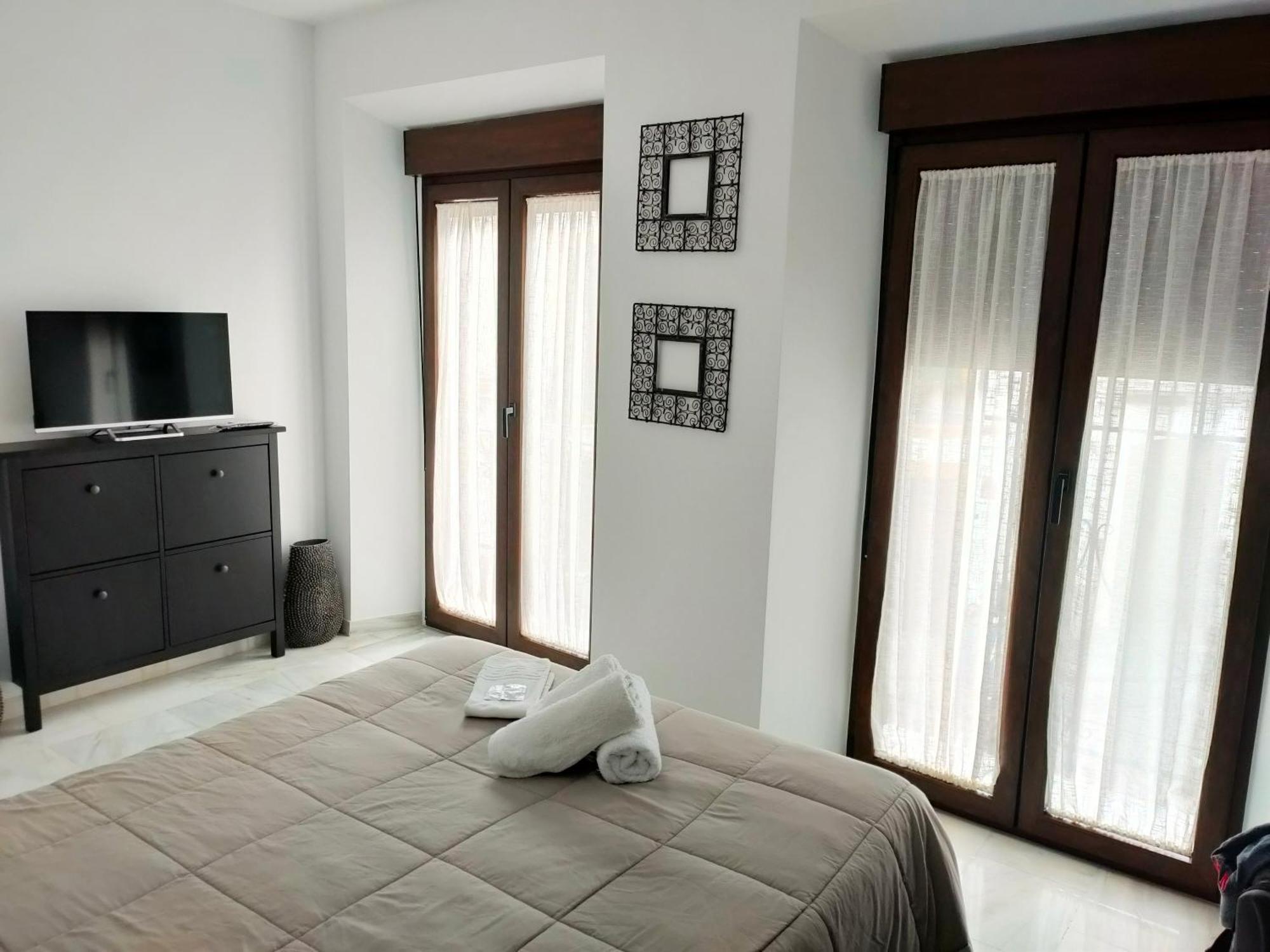 Apartamentos San Pedro 科爾多瓦 外观 照片